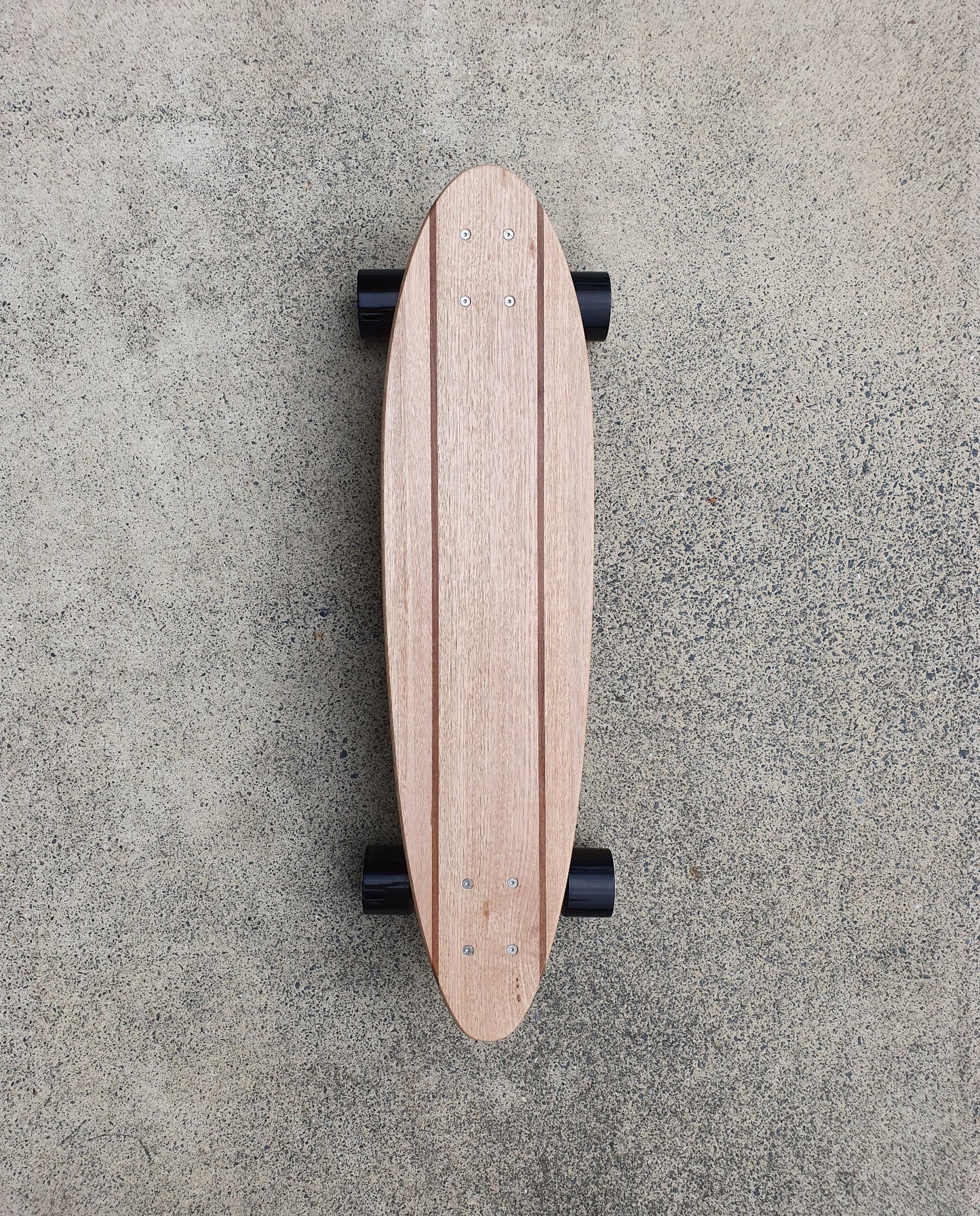 33 Inch Surfin' Bird® 'Belongil Cruiser' Skateboard