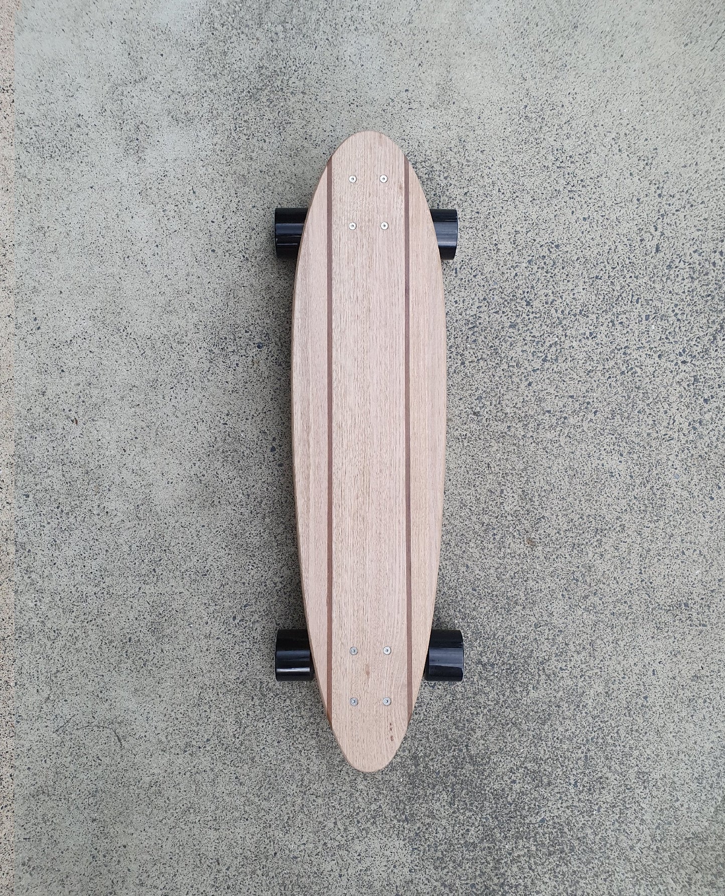 33 Inch Surfin' Bird® 'Belongil Cruiser' Skateboard